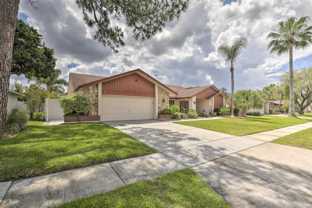 فيلا Relaxing Tampa Abode With Screened Lanai And Pool المظهر الخارجي الصورة